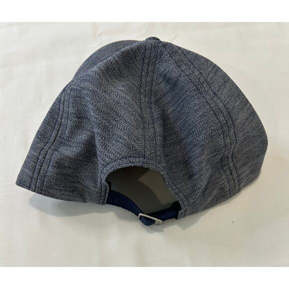 Under Armor women's Fitted Gray Baseball Style Hat - Picture 2 of 2